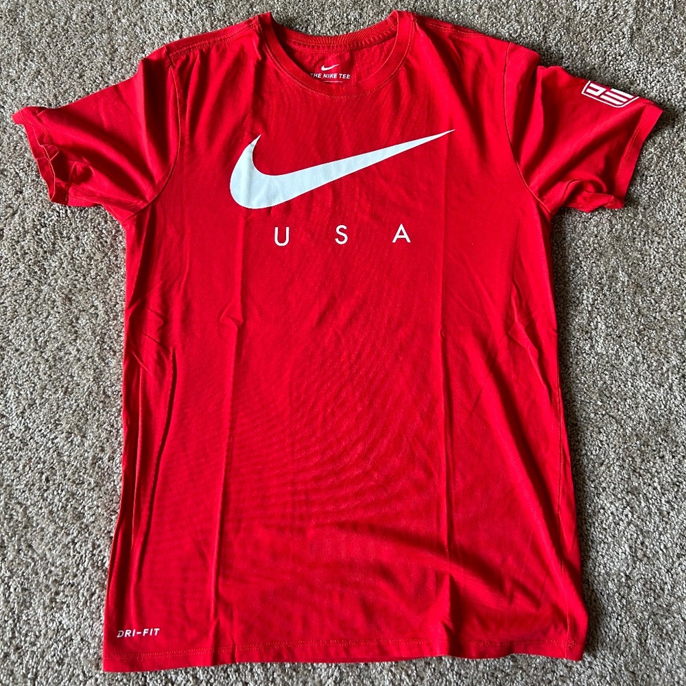 Nike Team USA Soccer Mens M Red Dri-Fit T-Shirt
